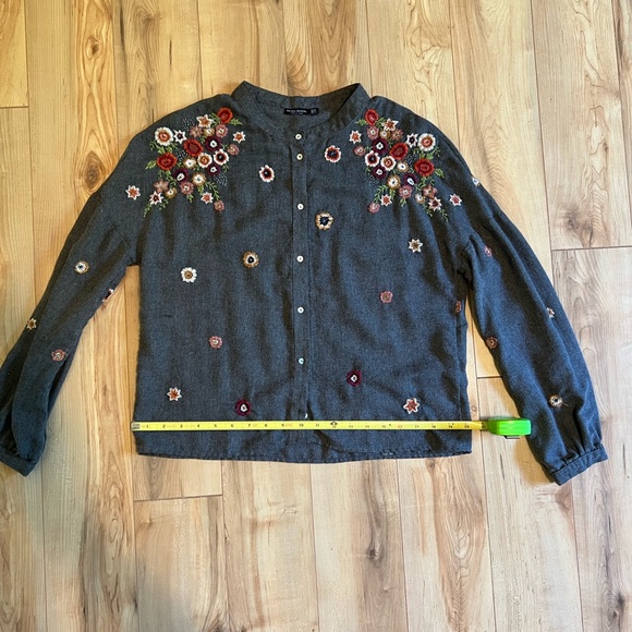 Breshka Embroidered Blouse Medium - Picture 2 of 4